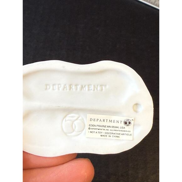 Dept 56 AT THE OCTOBERFEST Set of 3 Alpine Christmas Village Accessory 56302 - Picture 8 of 14